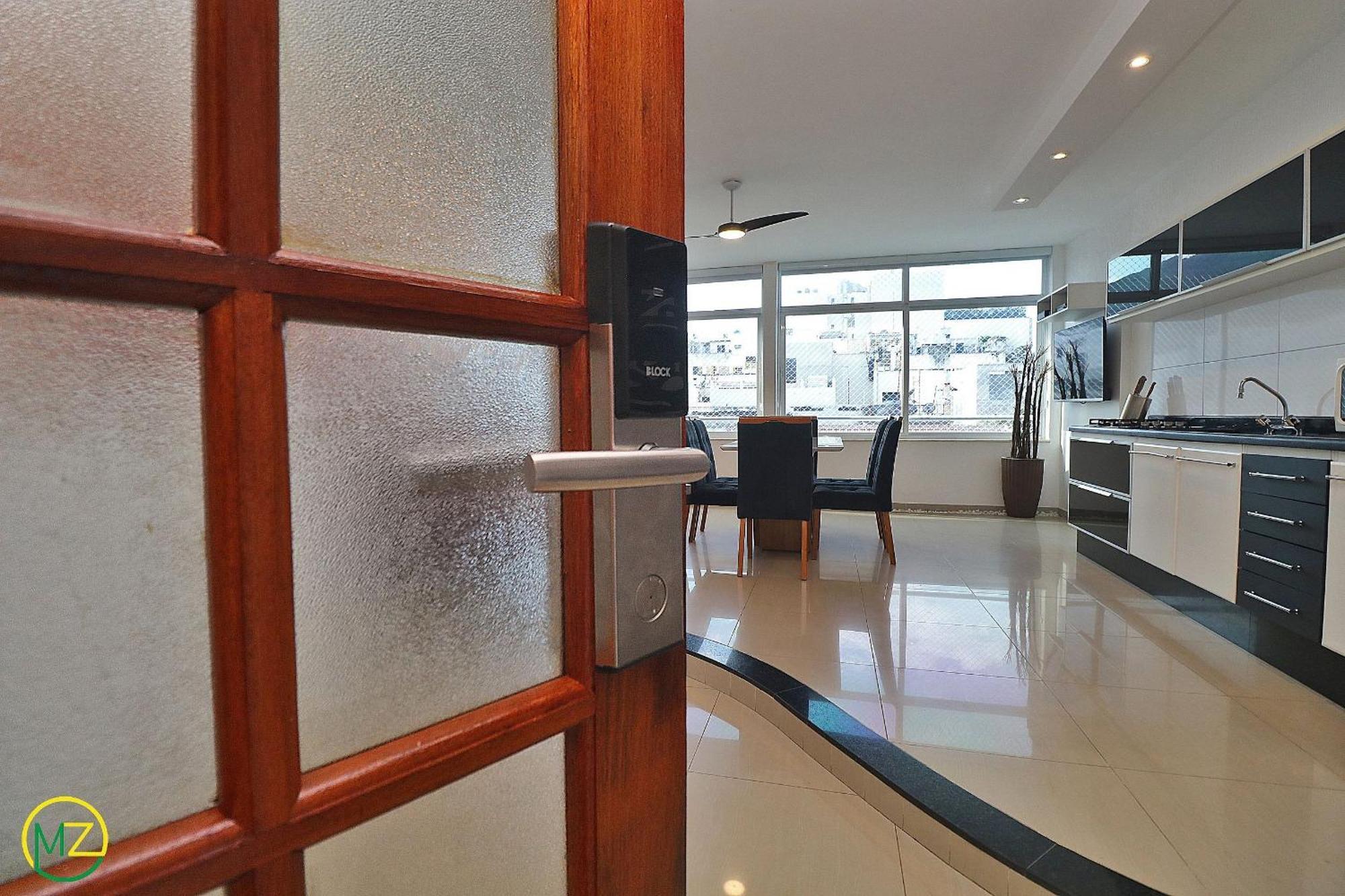 Beautiful 4br Duplex Penthouse *